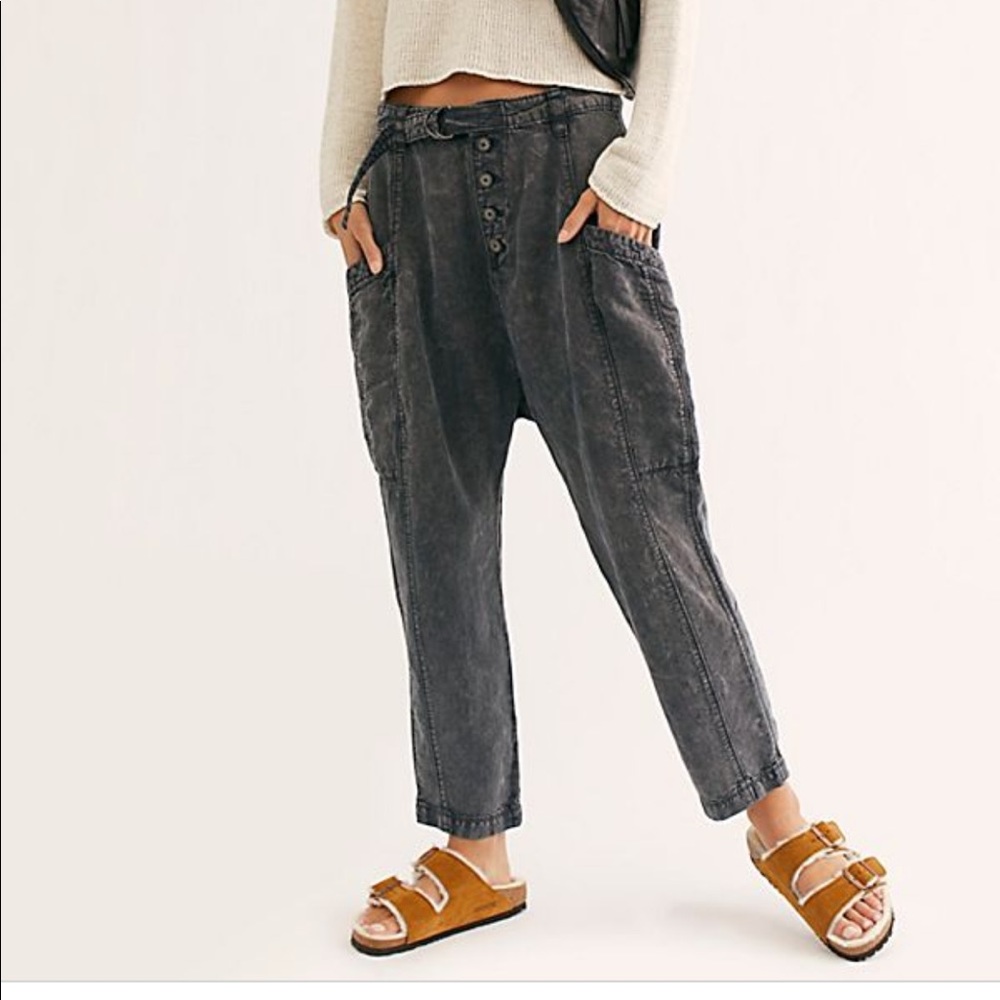 ISO desert daze harem pant sz 0 ! Gray/black